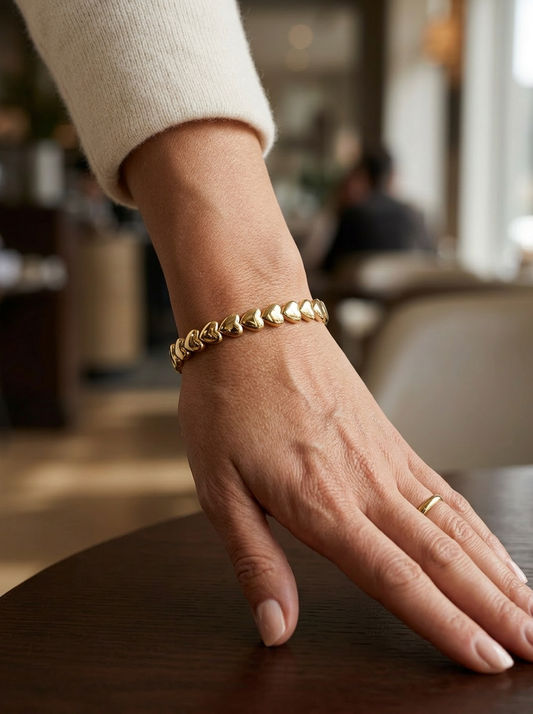 Love Link Armband – Gouden Hartjes Armband voor Dames